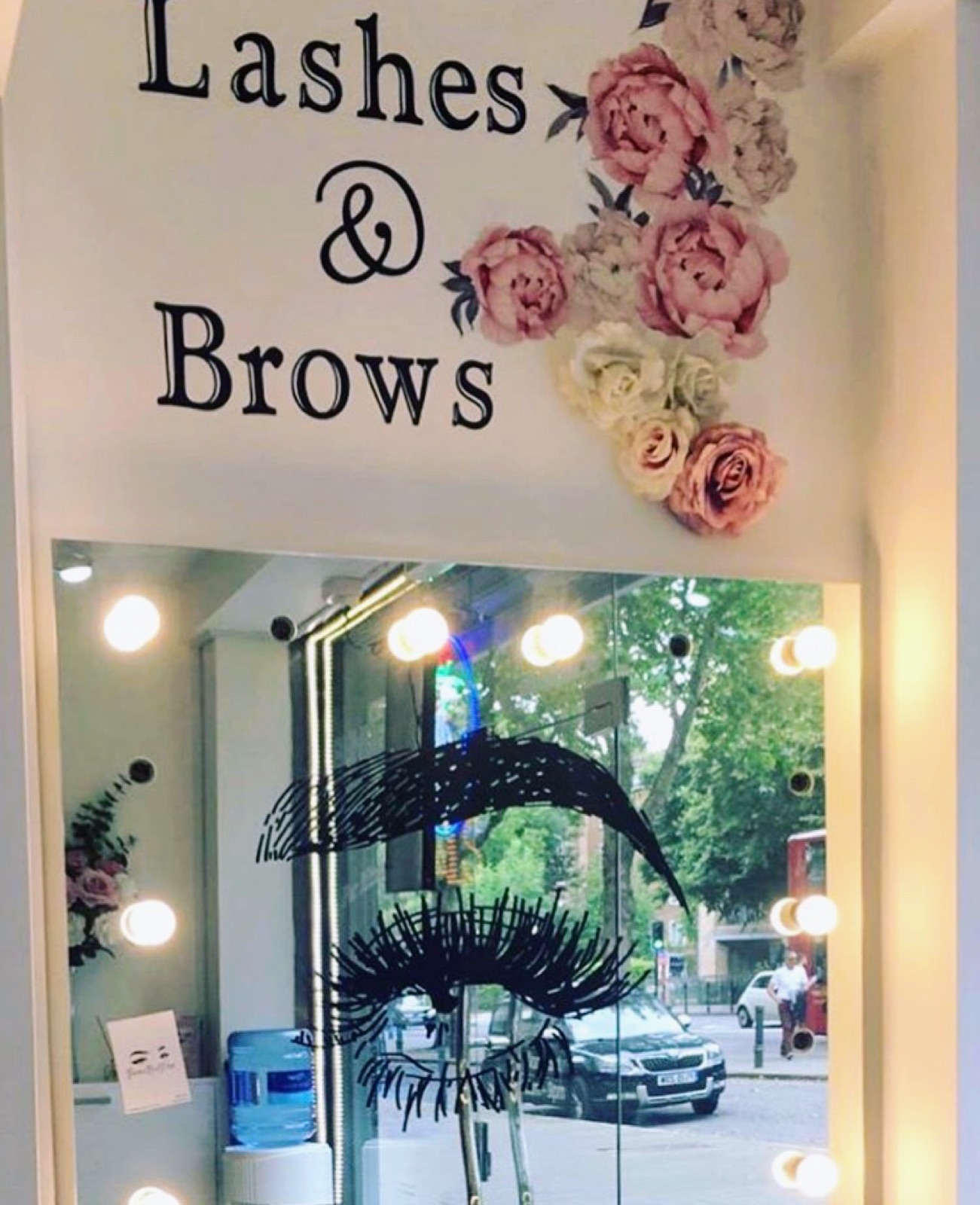 Glitz & Glamour Tanning in Highbury London